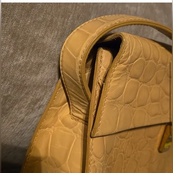 Furla croc-embossed Elegant Tan Leather Shoulder Bag - Picture 5 of 11